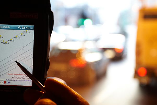 SRM StraßenBeleuchtung Rhein-Main GmbH – Störungsmeldung